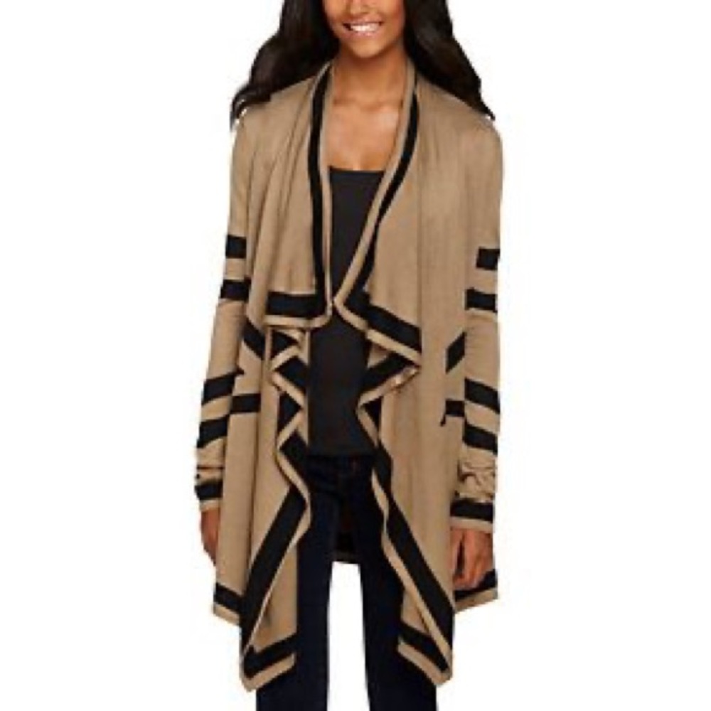 FREEWAY Cardigan Sweater
